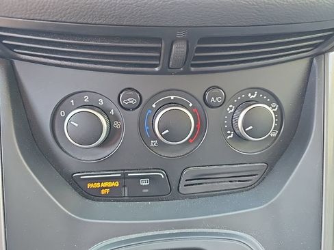 Used 2016 Ford Escape SE FWD image 12