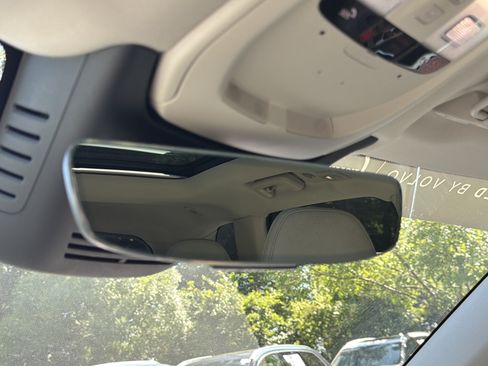 Certified 2023 Volvo XC90 B5 Plus AWD/4WD image 27