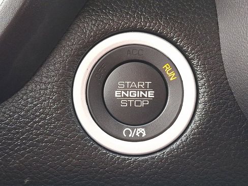 Used 2021 RAM 1500 Big Horn image 22