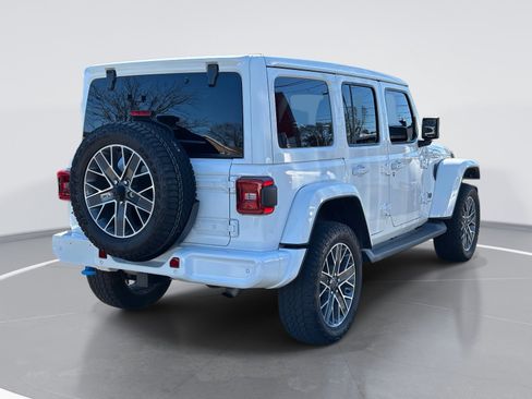 Used 2024 Jeep Wrangler High Altitude image 4