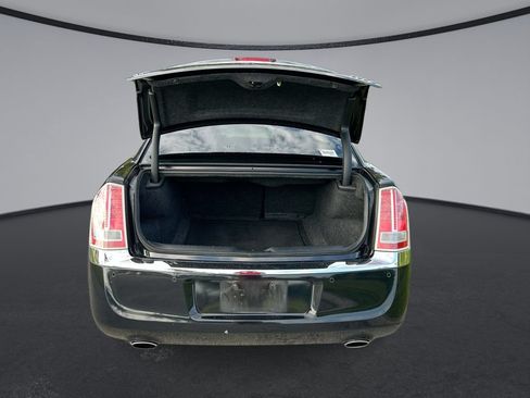 Used 2013 Chrysler 300 C w/ Light Group AWD/4WD image 31