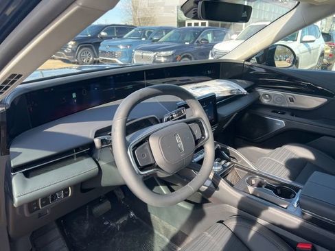 New 2026 Lincoln Nautilus Reserve image 12