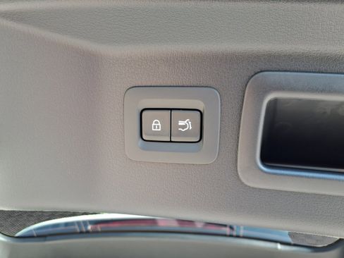 New 2025 MAZDA CX-90 Plug-In Hybrid w/ Premium Plus image 7