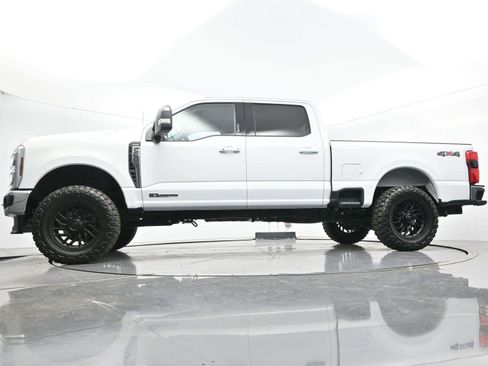 Used 2024 Ford F250 Lariat AWD/4WD image 40