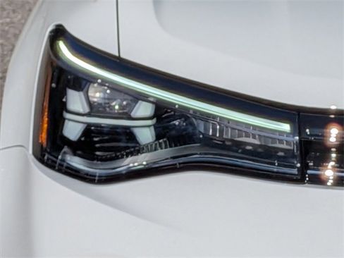 New 2026 Volkswagen Taos S image 9