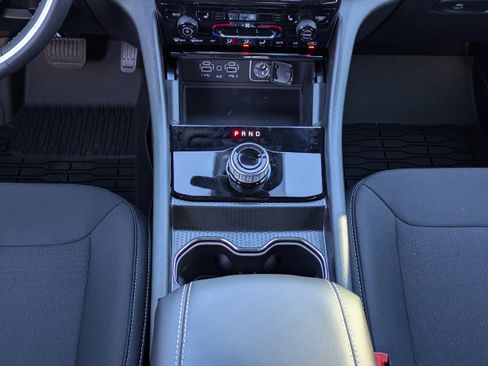 New 2025 Jeep Grand Cherokee Laredo X w/ Luxury Tech Group I image 20