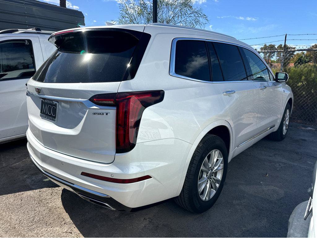 Used 2023 Cadillac XT6 Luxury FWD image 6