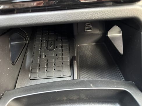 New 2025 Ford Ranger XLT w/ Equipment Group 301A High image 32