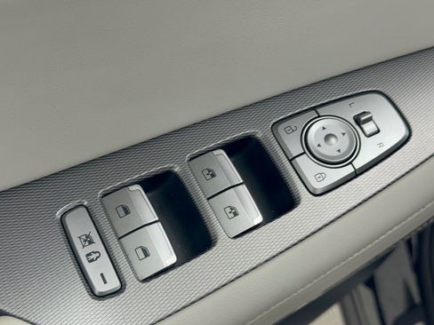 Used 2021 Hyundai Palisade Limited FWD image 15