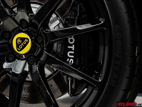 New 2025 Lotus Emira image 22