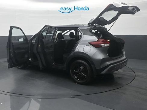 Used 2024 Nissan Kicks S FWD image 38