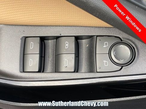 New 2026 Chevrolet Equinox ACTIV AWD/4WD image 15