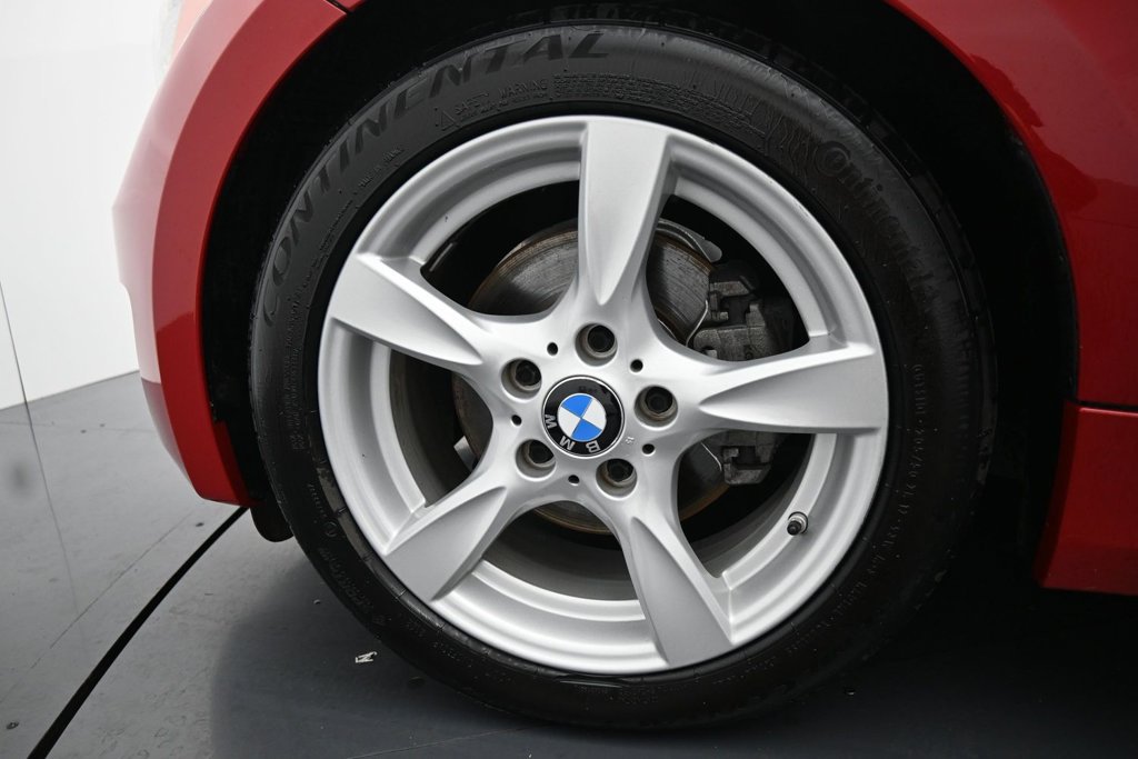 Used 2012 BMW 128i Convertible RWD image 13