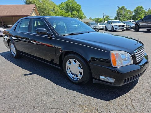 Used 2000 Cadillac De Ville w/ Comfort/Convenience Pkg FWD image 18