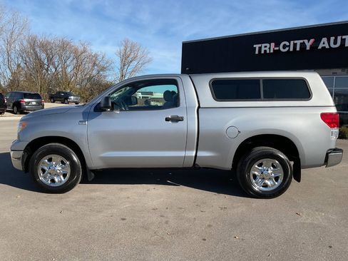 Used 2010 Toyota Tundra 2WD Regular Cab image 3