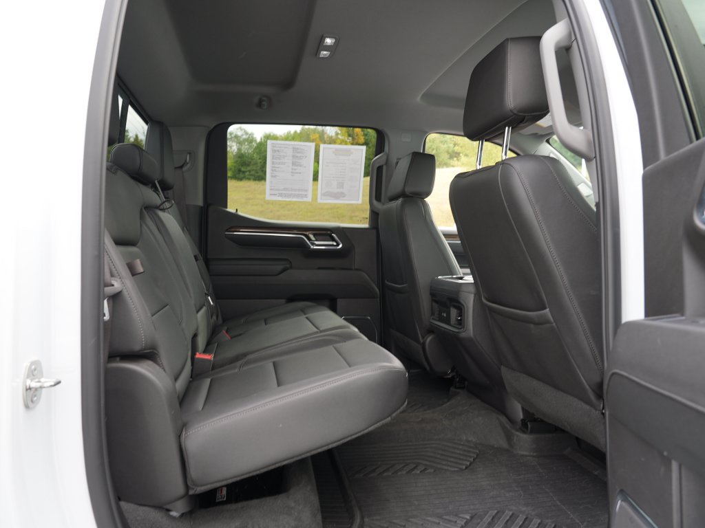 Certified 2024 Chevrolet Silverado 1500 LT Trail Boss w/ LT Trail Boss Premium Package AWD/4WD image 29