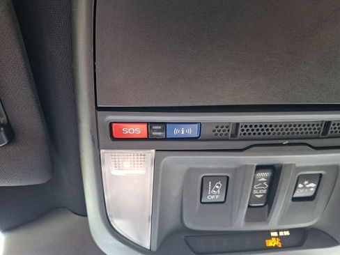 Used 2022 Subaru Forester Wilderness AWD/4WD image 33