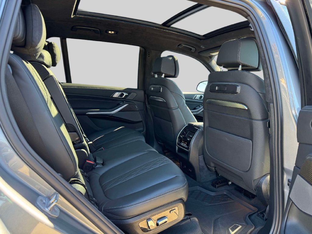 Certified 2024 BMW X7 M60i w/ Climate Comfort Package AWD/4WD image 12