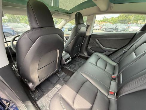 Used 2023 Tesla Model 3 Standard Range RWD image 12