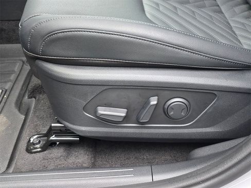 Used 2026 Kia Sportage X-Line Prestige image 13