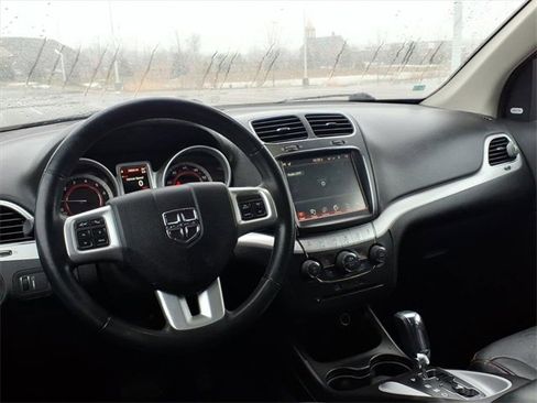 Used 2019 Dodge Journey GT image 8