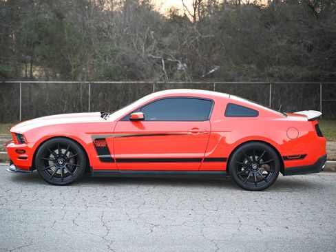 Used 2012 Ford Mustang Boss 302 w/ Boss 302 Accessory Pkg image 6