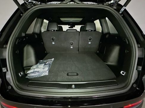 New 2026 Jeep Grand Cherokee Limited w/ Limited Altitude Package AWD/4WD image 33