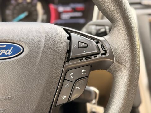 Used 2014 Ford Fusion SE FWD image 27