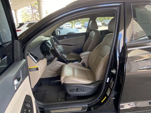 Used 2017 Hyundai Tucson Limited w/ Limited Ultimate Package 03 AWD/4WD image 37