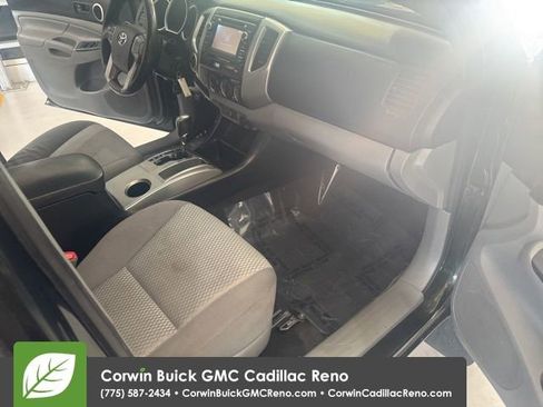Used 2013 Toyota Tacoma 4x4 Double Cab w/ SR5 Pkg image 32
