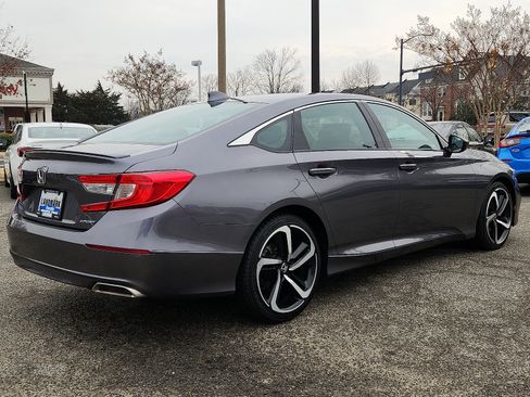 Used 2020 Honda Accord Sport image 4