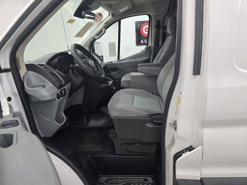 Used 2017 Ford Transit 150 148 Low Roof RWD image 11