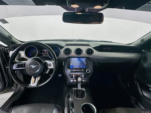 Certified 2020 Ford Mustang Premium image 3