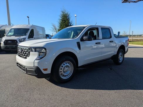 New 2025 Ford Maverick XL image 8