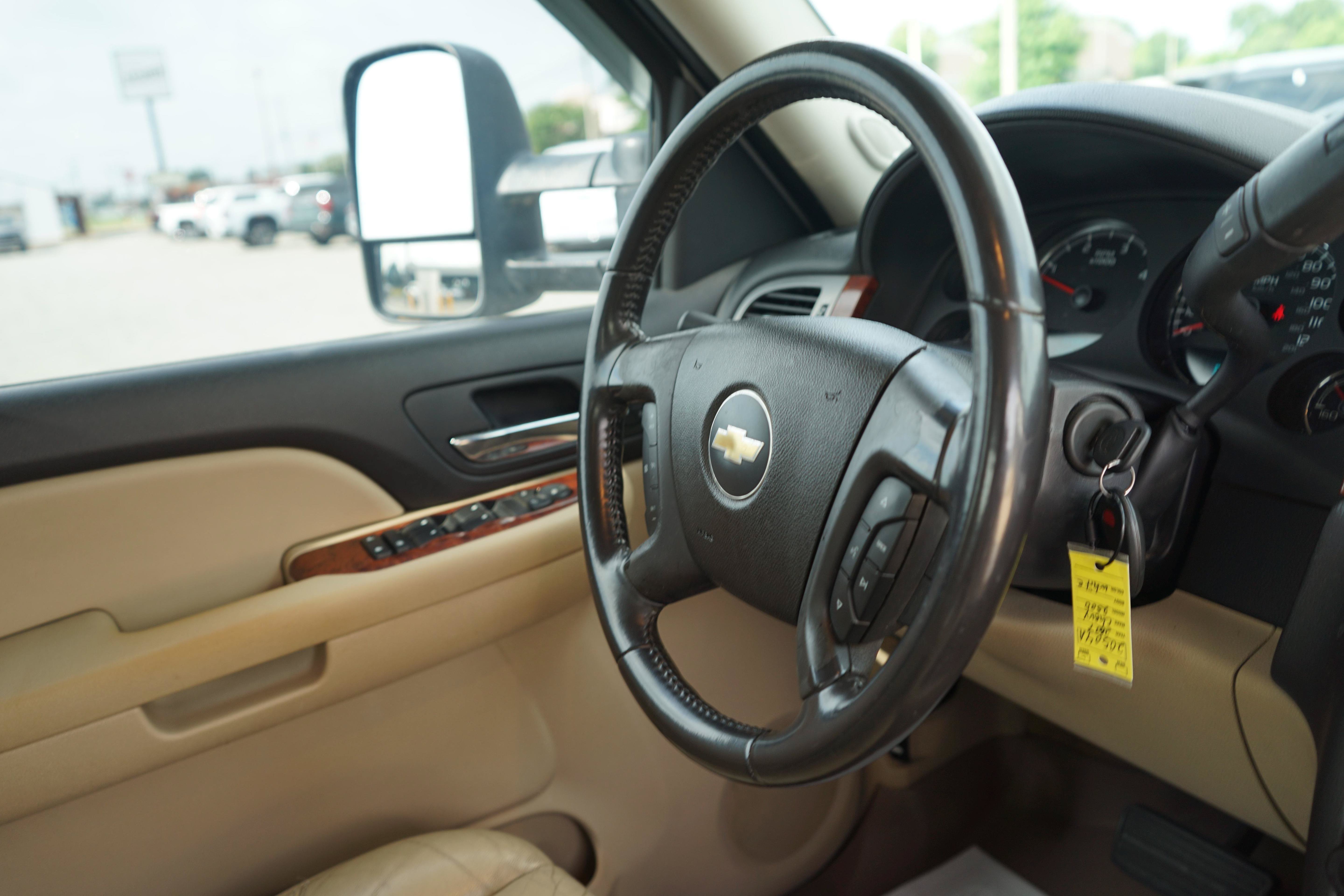 Used 2007 Chevrolet Silverado 2500 LTZ AWD/4WD image 23