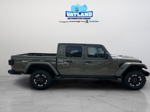New 2026 Jeep Gladiator Rubicon w/ Safety Group AWD/4WD image 26