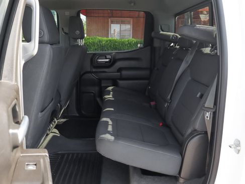 Used 2021 Chevrolet Silverado 1500 LT w/ Convenience Package II AWD/4WD image 46