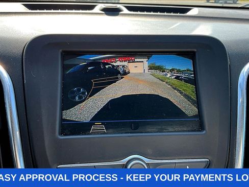 Used 2019 Chevrolet Equinox LT AWD/4WD image 17