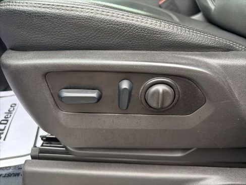 Used 2023 GMC Sierra 2500 Denali w/ Denali Ultimate Package image 35