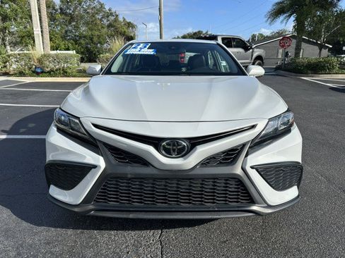 Used 2023 Toyota Camry SE image 10