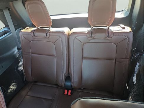 New 2025 Lincoln Aviator Reserve w/ Equipment Group 201A image 8