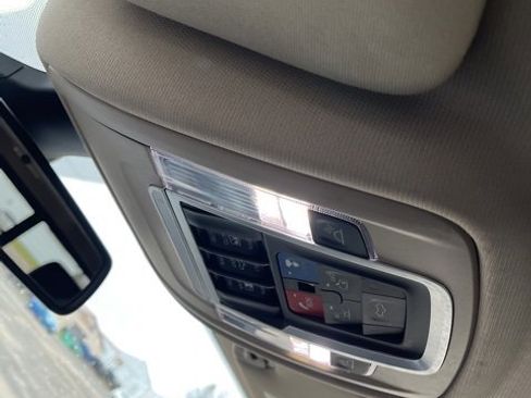 Used 2020 RAM 3500 Laramie image 17