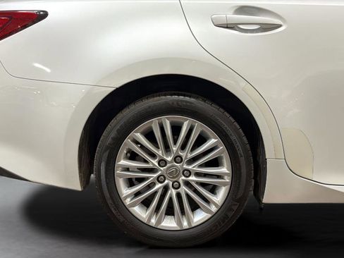 Used 2013 Lexus ES 350 w/ Premium Pkg image 35