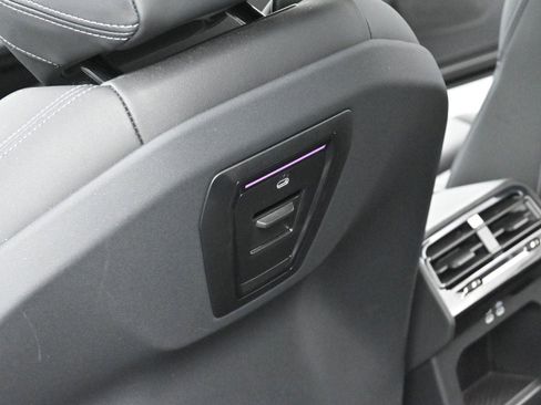 Used 2024 BMW i5 eDrive40i w/ M Sport Package image 33