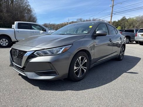 Used 2023 Nissan Sentra SV image 3