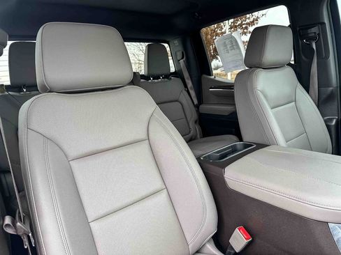 Used 2024 Chevrolet Silverado 1500 LTZ w/ Technology Package image 23