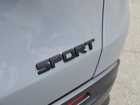 Certified 2024 Honda HR-V Sport image 11