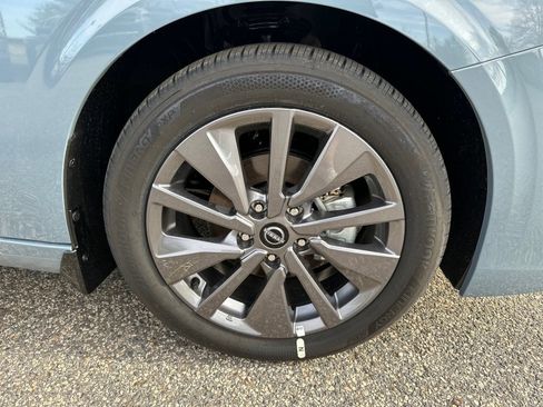 New 2026 Nissan Sentra SL w/ Floor Mat Package FWD image 10