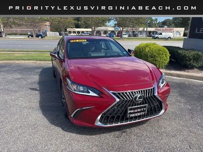 Certified 2025 Lexus ES 350 w/ Premium Package