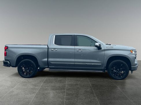 New 2026 Chevrolet Silverado 1500 High Country AWD/4WD image 9